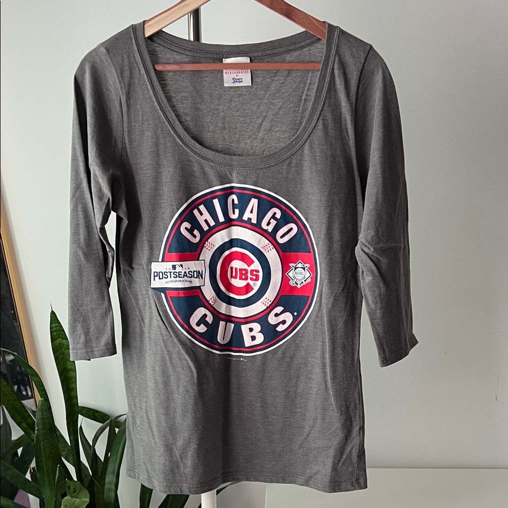 Genuine Merchandise Chicago Cubs Gray 3/4 Sleeve Top L
